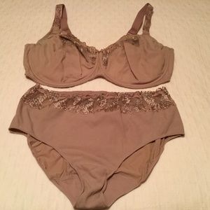 Prima Donna NWOT Madison Bra and Panty Set  Bra UK 48F Panty 4XL